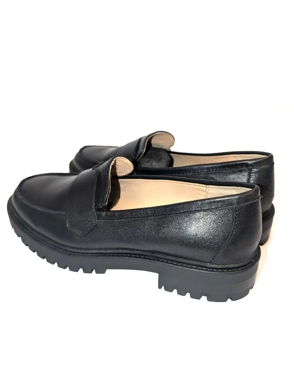 NWOT Banana Republic | Leather Vee Strap Lugg Sole Black Loafers | Size 8.5